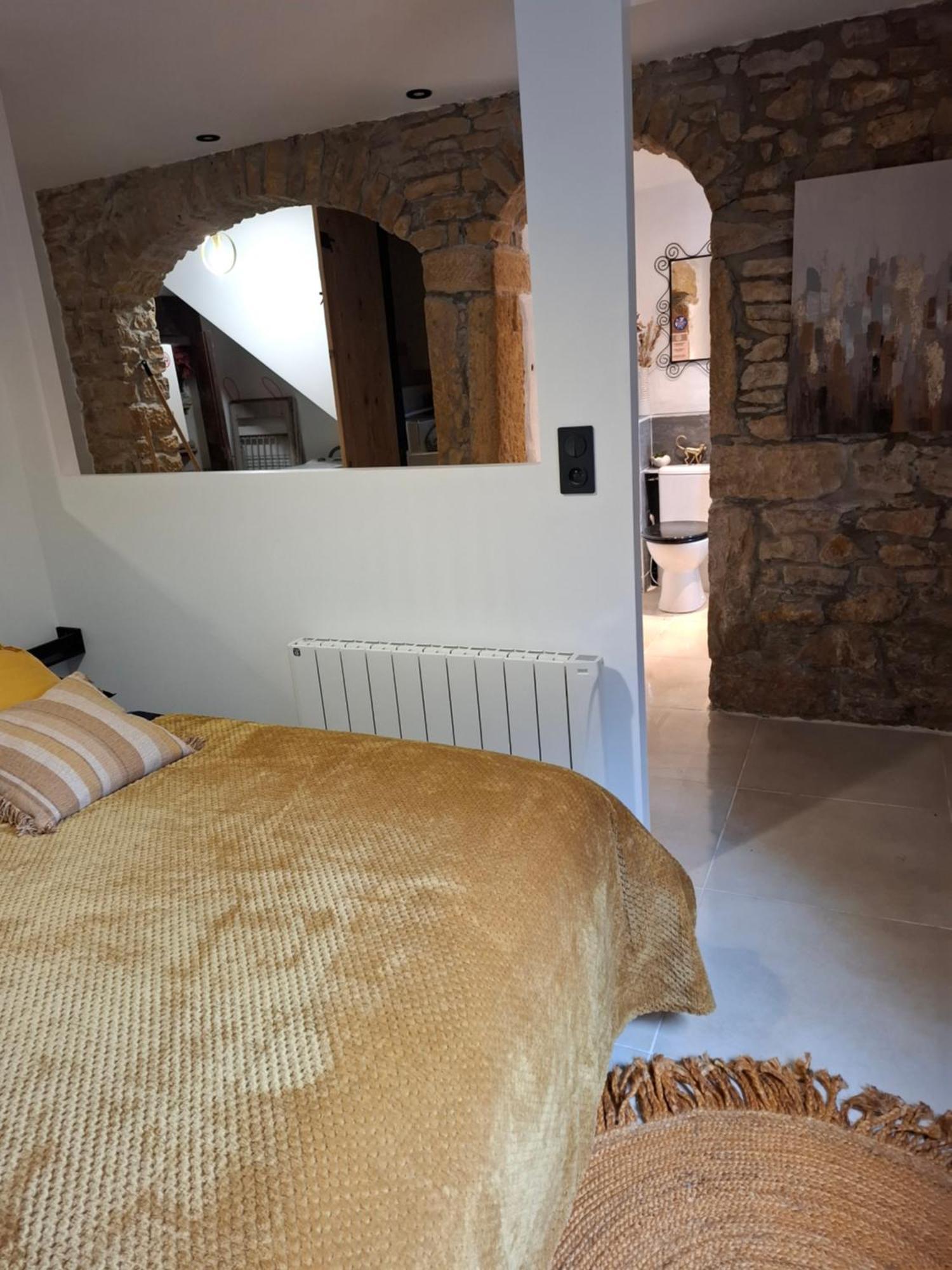 Le Gite Des Pierres Dorees Marcilly-d'Azergues ภายนอก รูปภาพ